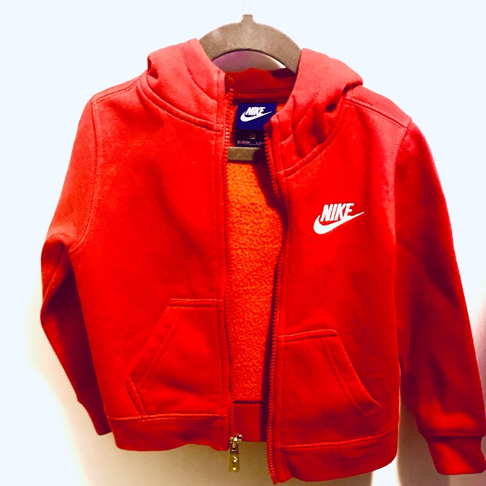 Nike hoodie - Picture 3 of 12
